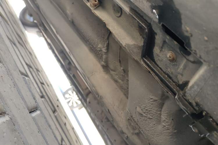 Used Kia K5 2011 2.0L Automatic TOP Chassis Front Right