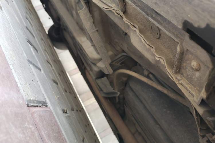 Used Kia K5 2011 2.0L Automatic TOP Chassis Rear Left