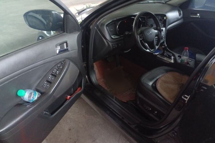Used Kia K5 2011 2.0L Automatic DLX Driver Seat