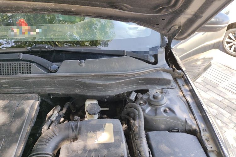 Used Kia K5 2011 2.0L Automatic TOP Engine Bay Left