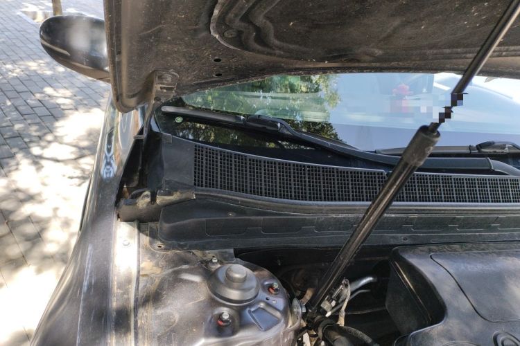 Used Kia K5 2011 2.0L Automatic TOP Engine Bay Right