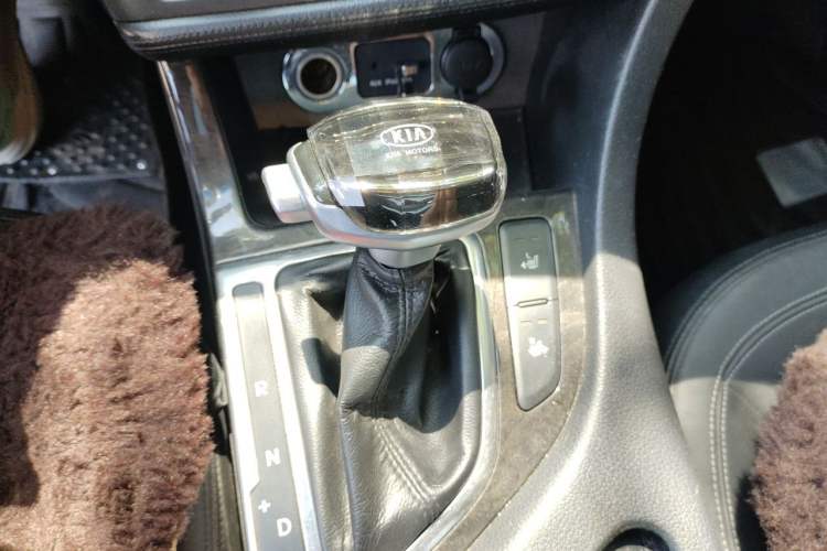 Used Kia K5 2011 2.0L Automatic TOP Gear Lever