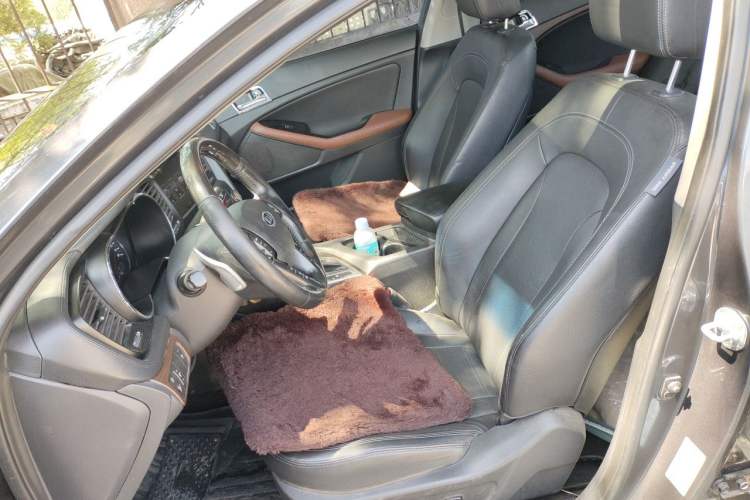 Used Kia K5 2011 2.0L Automatic TOP Left Front Seat