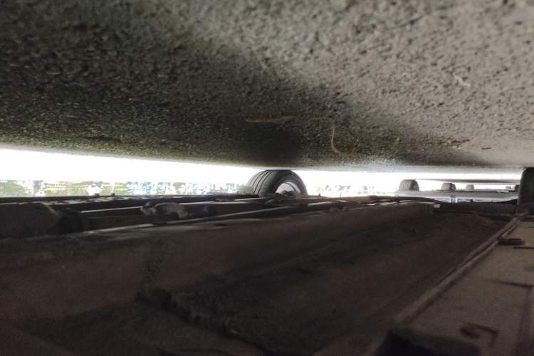 Used Kia K5 2011 2.0L Automatic Premium Chassis Front Right