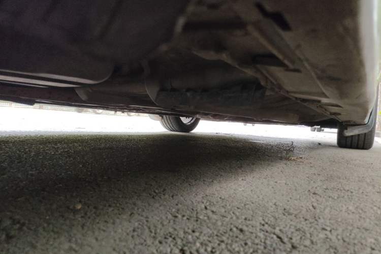 Used Kia K5 2011 2.0L Automatic Premium Chassis Rear Right