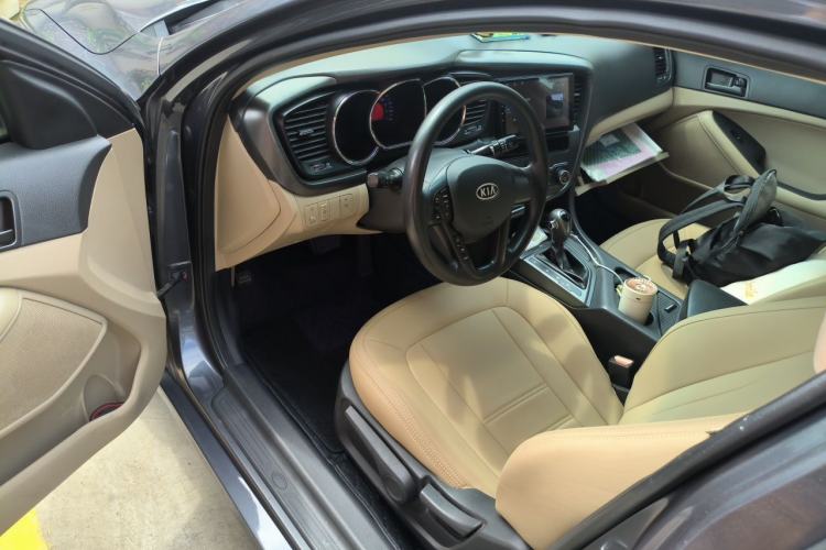Used Kia K5 2011 2.0L Automatic GL Driver Seat