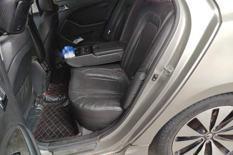 Used Kia K5 2011 2.0L Automatic Premium Left Rear Seat