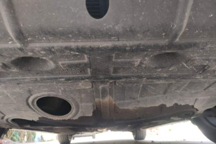 Used Kia K5 2011 2.0L Automatic Premium Chassis Front