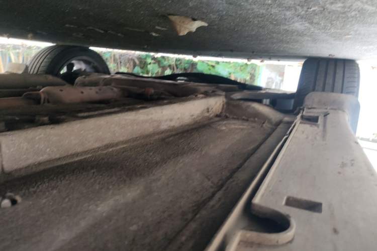 Used Kia K5 2011 2.0L Automatic Premium Chassis Front Left