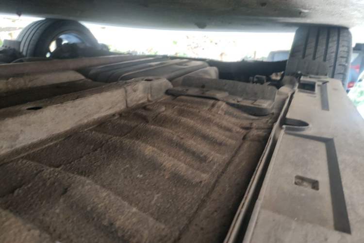 Used Kia K5 2011 2.0L Automatic Premium Chassis Rear Right
