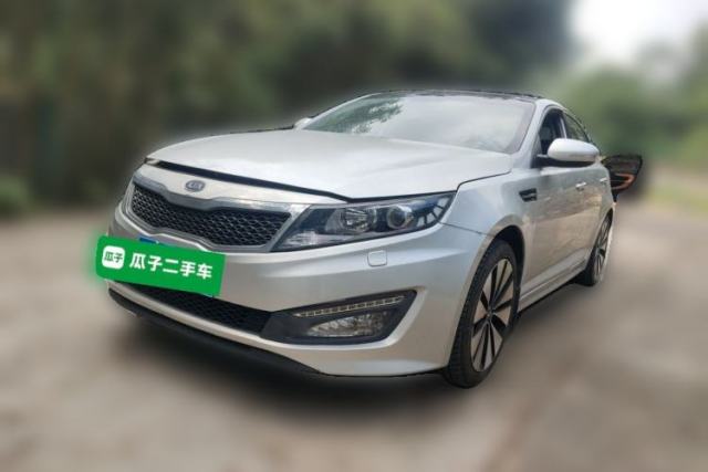 Kia K5 2011 2.0L Automatic Premium de segunda mano