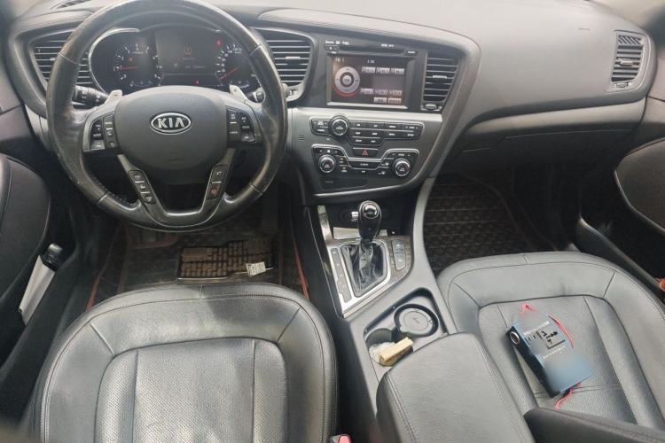 Used Kia K5 2011 2.4L Automatic Premium Center Console