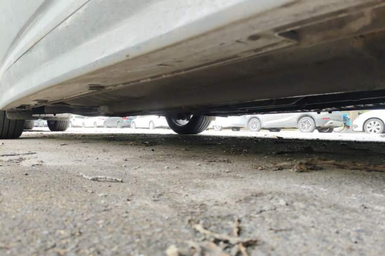 Used Kia K5 2011 2.0L Automatic DLX Chassis Front Right