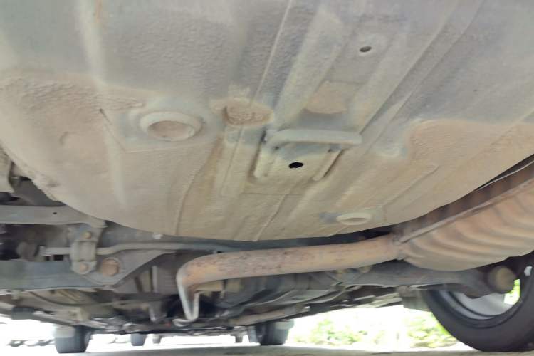 Used Kia K5 2011 2.0L Automatic DLX Chassis Rear