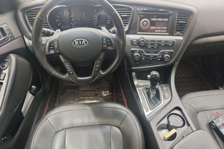 Used Kia K5 2011 2.4L Automatic Premium Steering Wheel