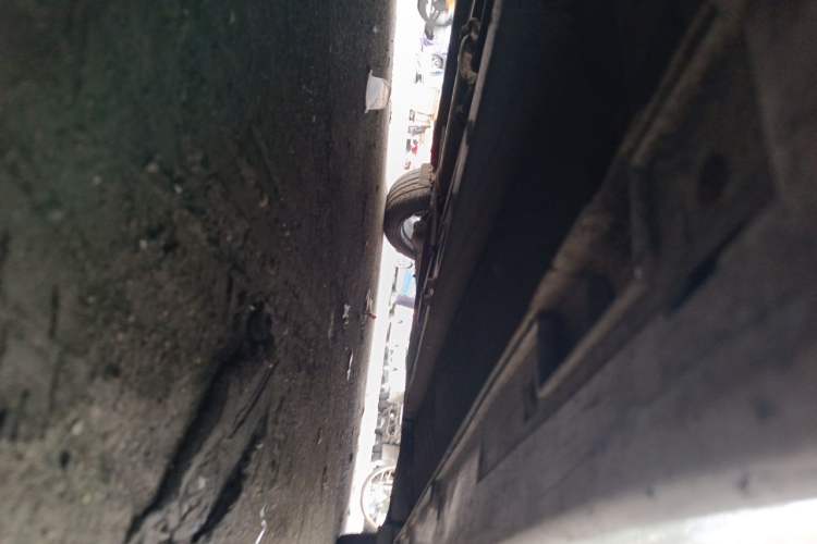 Used Kia K5 2011 2.0L Automatic DLX Chassis Front Left