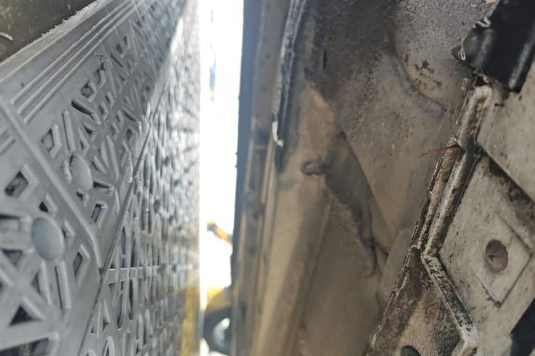 Used Kia K5 2011 2.0L Automatic DLX Chassis Front Left