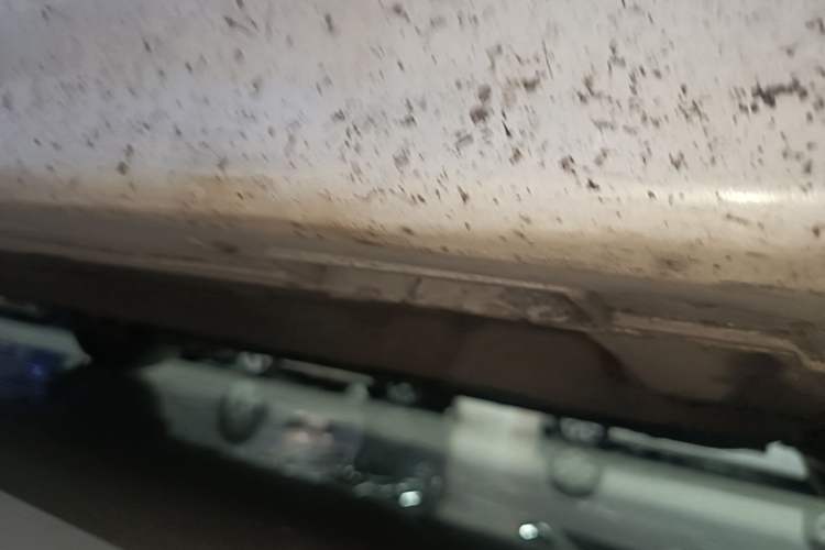 Used Kia K5 2011 2.0L Automatic Premium Chassis Front Right