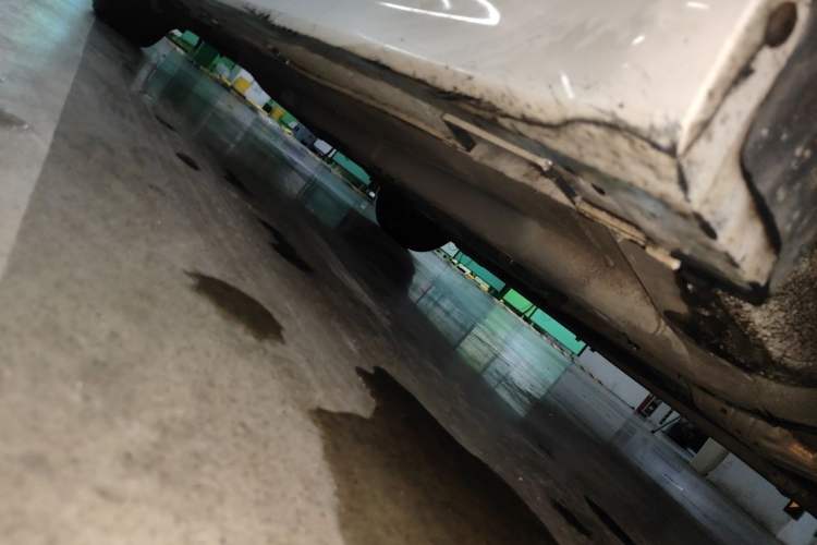 Used Kia K5 2011 2.0L Automatic DLX Chassis Front Right