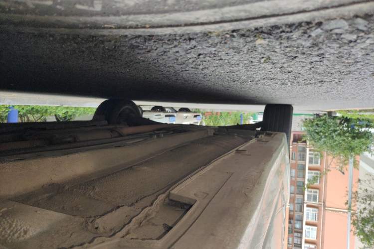 Used Kia K5 2011 2.0L Automatic DLX Chassis Front Right