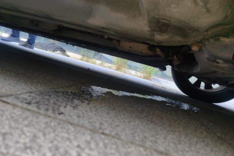 Used Kia K5 2011 2.0L Automatic DLX Chassis Front Right