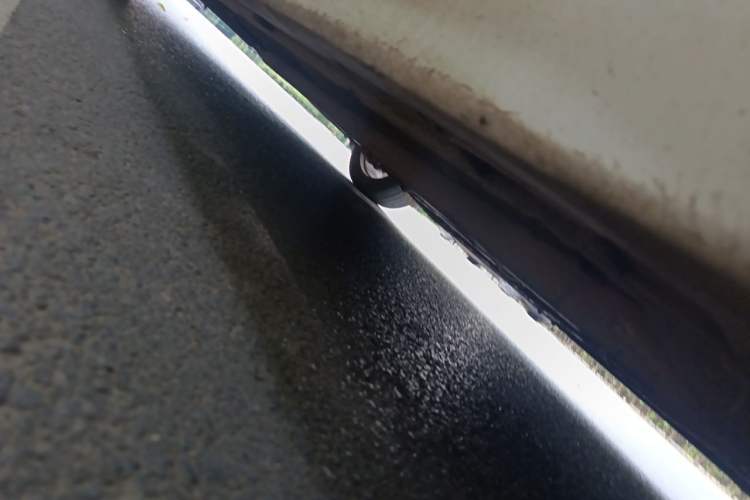 Used Kia K5 2011 2.0L Automatic Premium Chassis Front Right