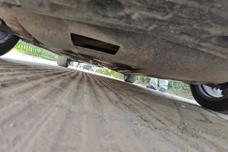 Used Kia K5 2011 2.0L Automatic DLX Chassis Front