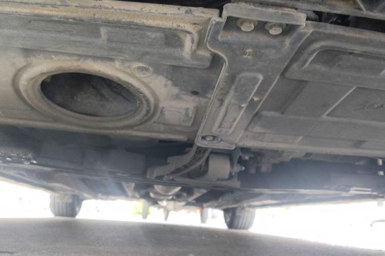 Used Kia K5 2011 2.0L Automatic DLX Chassis Front