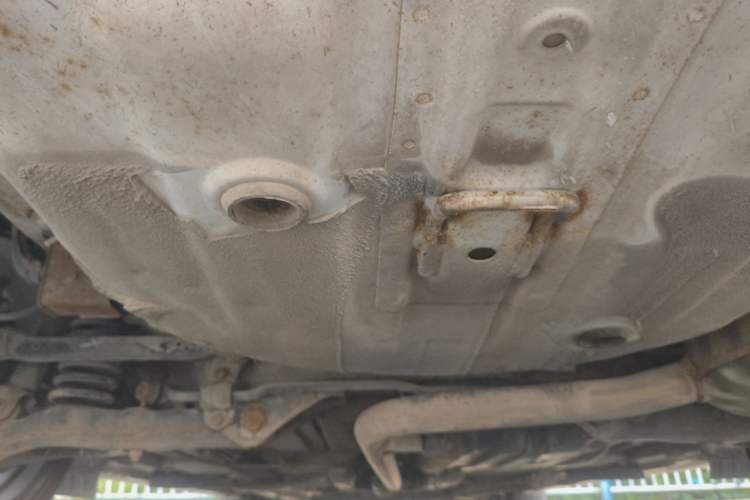 Used Kia K5 2011 2.0L Automatic TOP Chassis Rear