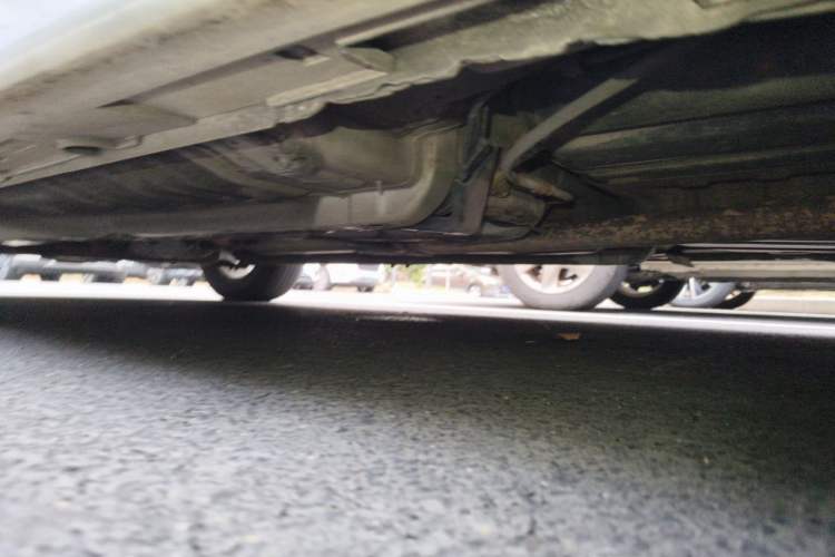 Used Kia K5 2011 2.0L Automatic GLS Chassis Rear Left
