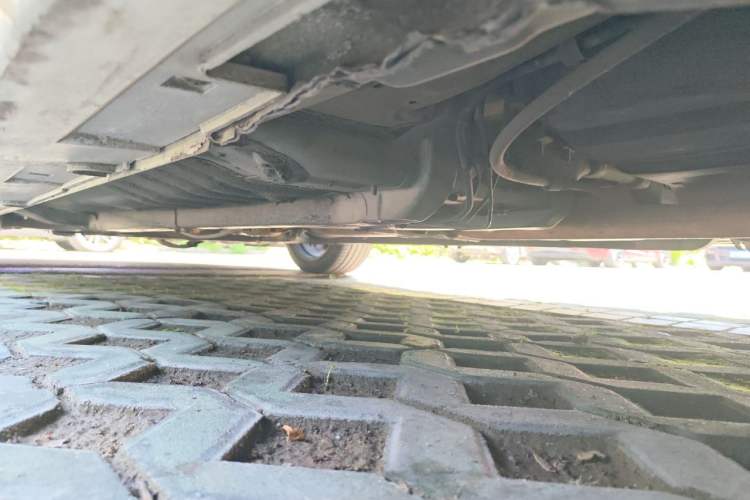 Used Kia K5 2011 2.0L Automatic DLX Chassis Rear Left