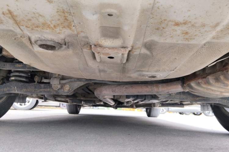 Used Kia K5 2011 2.0L Automatic GLS Chassis Rear
