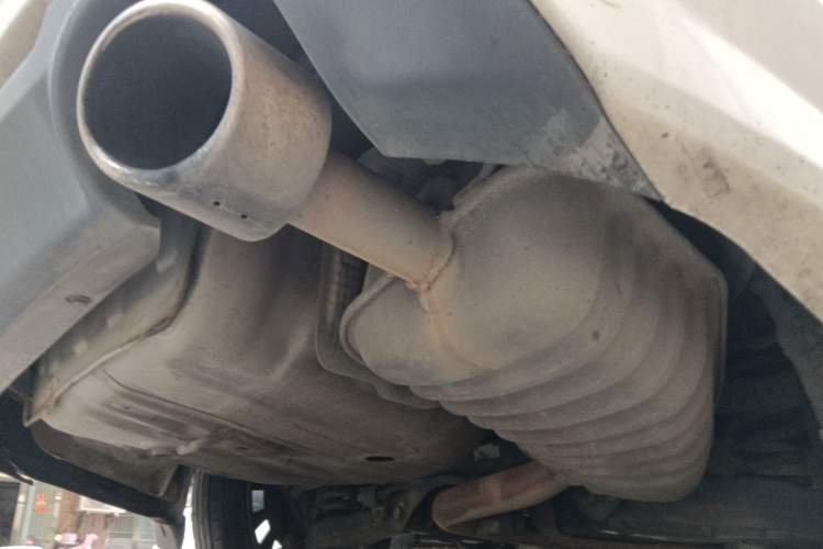 Used Kia K5 2011 2.0L Automatic DLX Chassis Rear Right