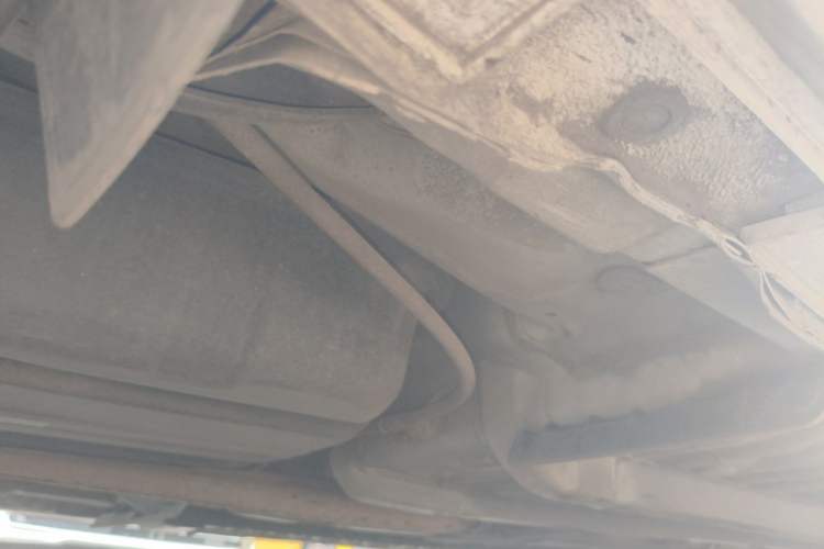 Used Kia K5 2011 2.0L Automatic TOP Chassis Rear Right