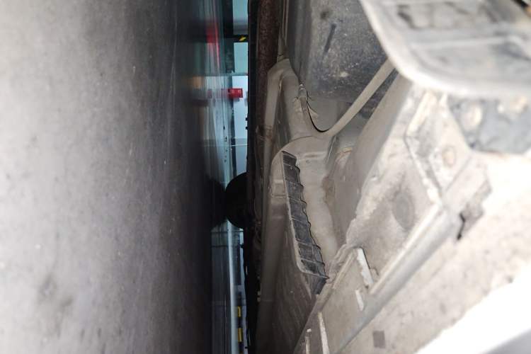 Used Kia K5 2011 2.0L Automatic Premium Chassis Rear Right