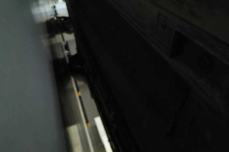 Used Kia K5 2011 2.0L Automatic DLX Chassis Rear Right