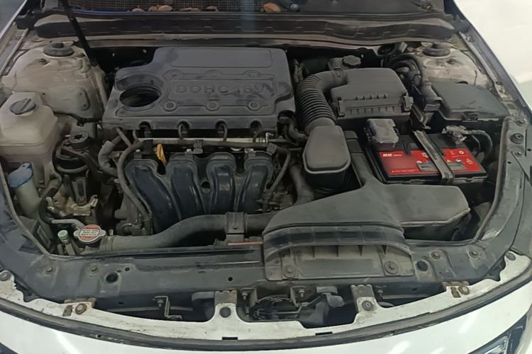 Used Kia K5 2011 2.0L Automatic Premium Engine Bay