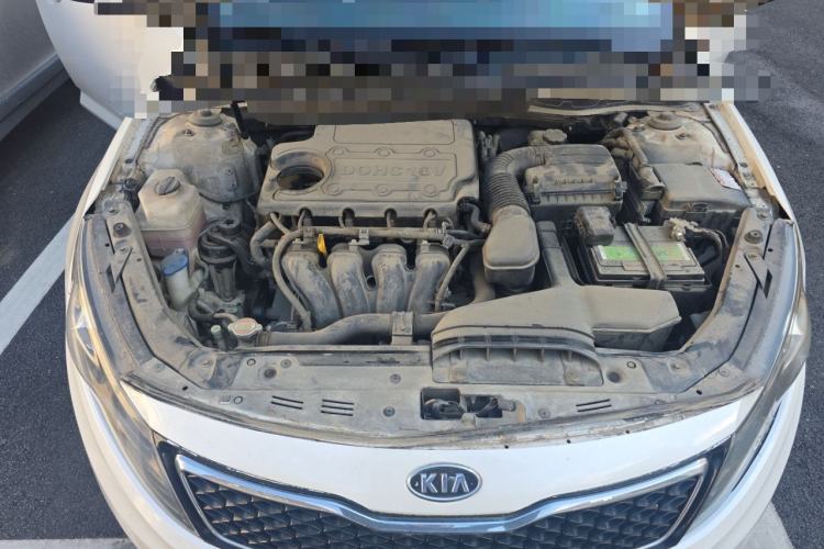 Used Kia K5 2011 2.0L Automatic Premium Engine Bay