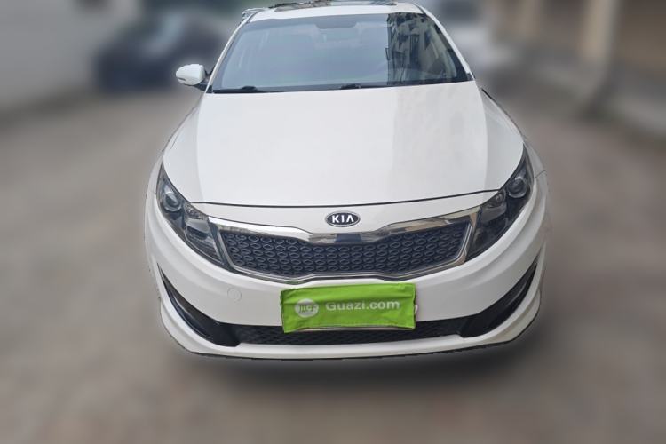 Used Kia K5 2011 2.0L Automatic GLS Exterior 1