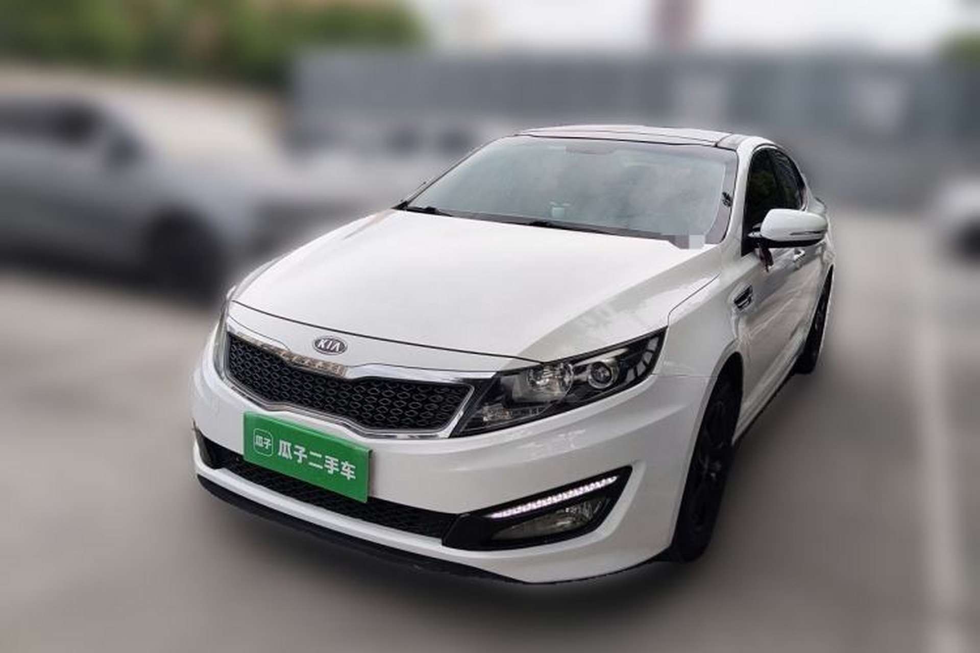 Used Kia K5 2011 2.0L Automatic GLS Front Left 45 Deg