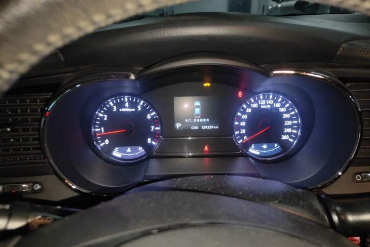 Used Kia K5 2011 2.0L Automatic DLX Instrument Cluster