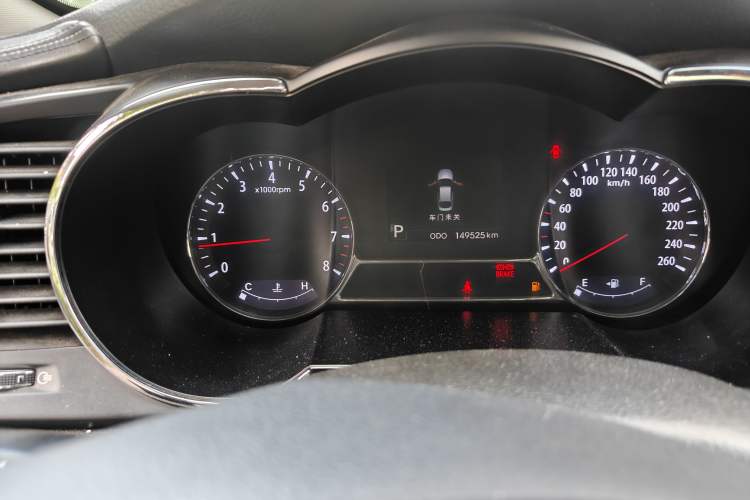 Used Kia K5 2011 2.0L Automatic DLX Instrument Cluster