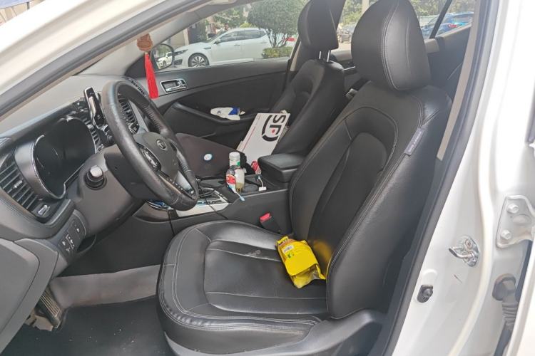Used Kia K5 2011 2.0L Automatic DLX Left Front Seat