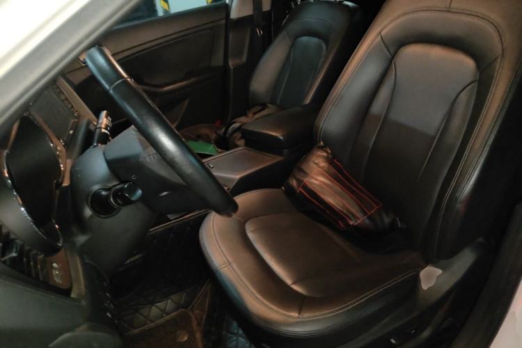 Used Kia K5 2011 2.0L Automatic DLX Left Front Seat