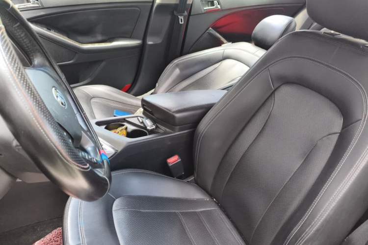 Used Kia K5 2011 2.0L Automatic GLS Left Front Seat