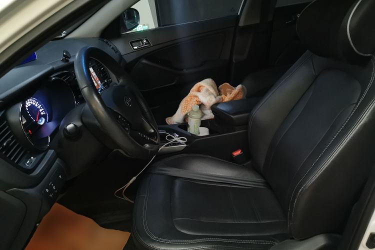 Used Kia K5 2011 2.0L Automatic DLX Left Front Seat