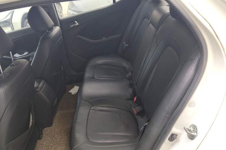 Used Kia K5 2011 2.0L Automatic GLS Left Rear Seat