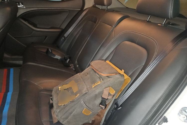 Used Kia K5 2011 2.0L Automatic Premium Left Rear Seat