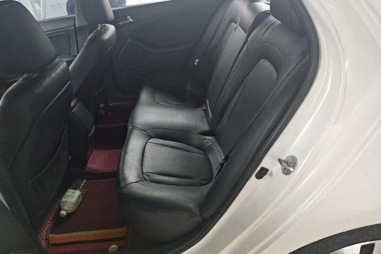 Used Kia K5 2011 2.0L Automatic DLX Left Rear Seat