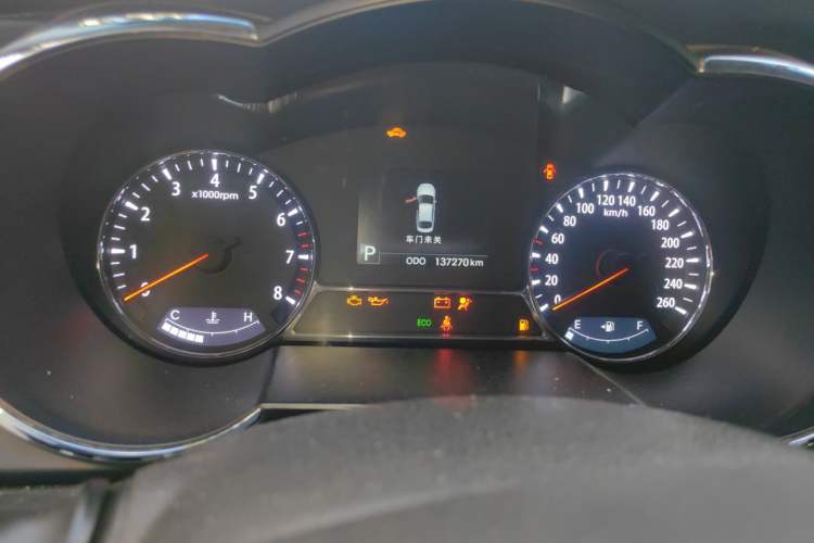 Used Kia K5 2011 2.0L Automatic DLX Odometer Close Up